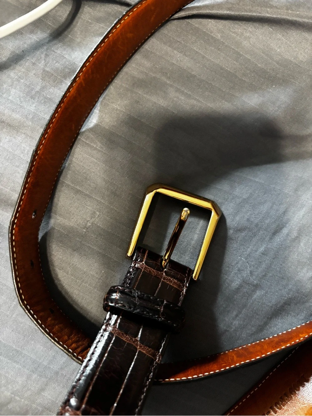 Trafalgar Two-Tone Genuine Alligator/Leather Belt with Gold Buckle